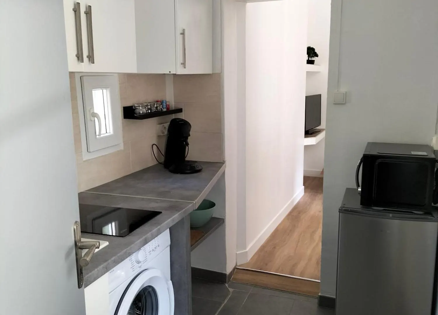 Studio Balcon, Intra Muros, Climatise Avec Wifi Avignon France
