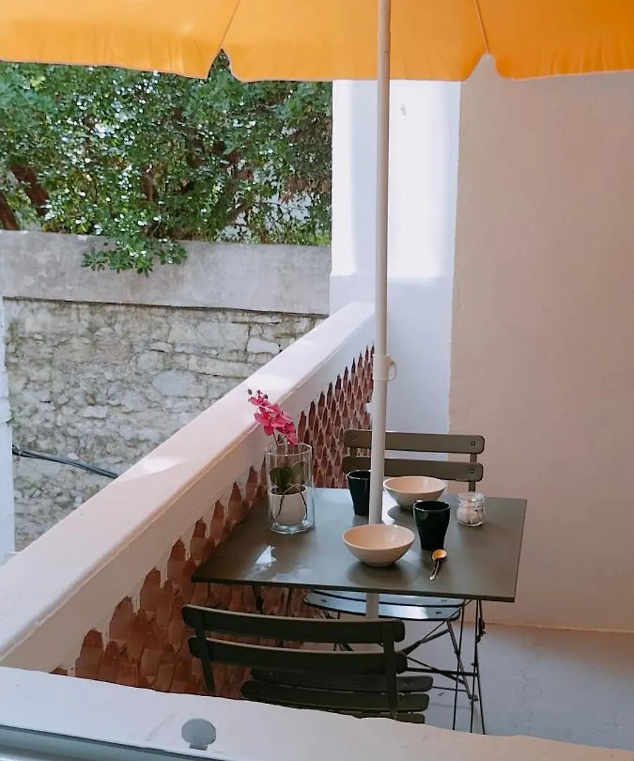 Studio Balcon, Intra Muros, Climatise Avec Wifi Avignon 0*,